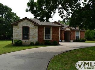 536 Windmill Cir, Quinlan, TX 75474