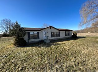 301 W Barnhart Rd, Coldwater, MI 49036
