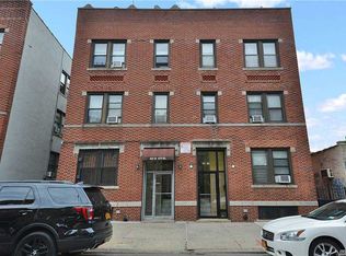 40-12 67th St, Woodside, NY 11377
