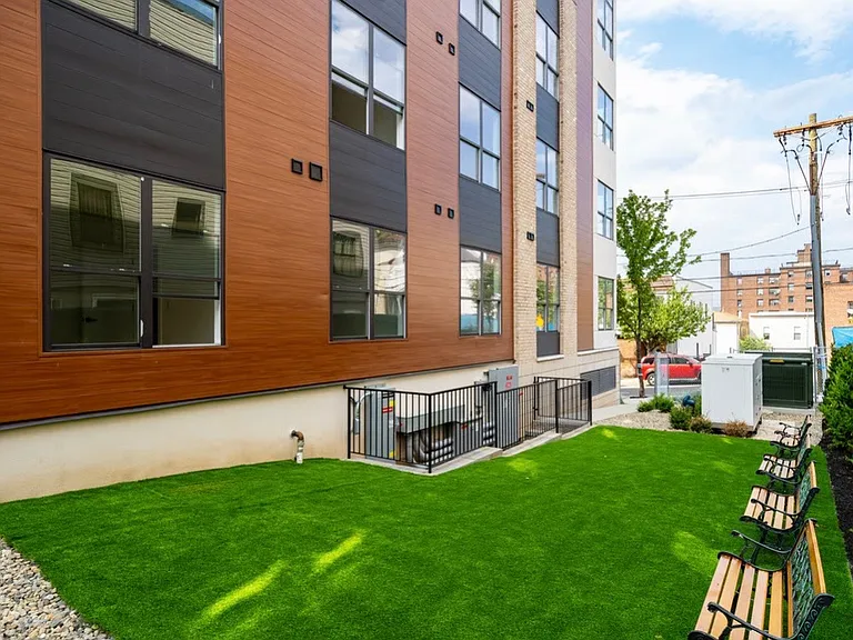 Garden Terrace!
