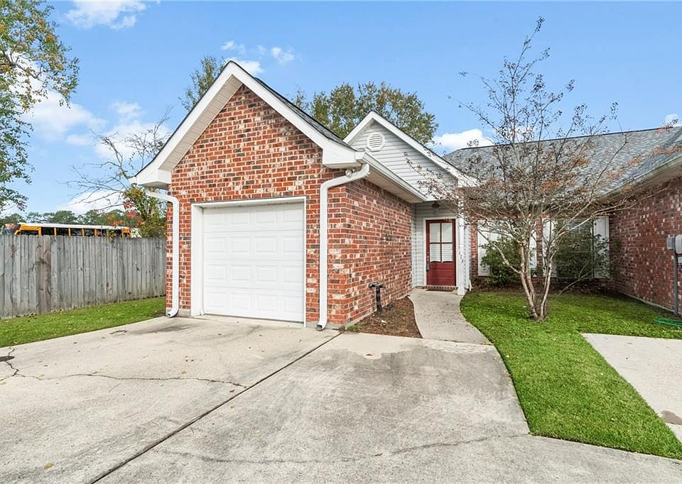 1st image of 173 Emerald Pines Ct