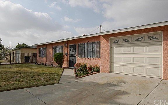 3rd image of 7545 Purdy Ave