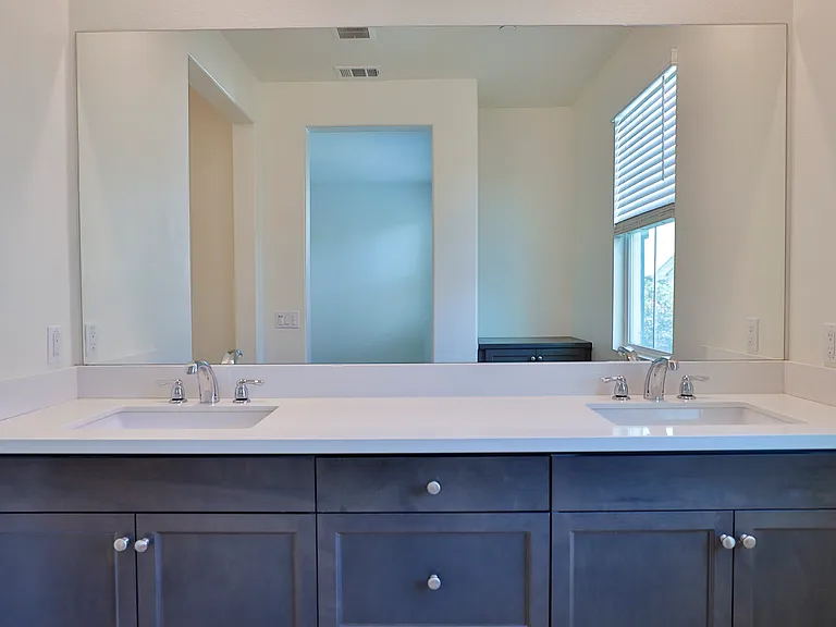 7070 Montecito Ln — Photo 9