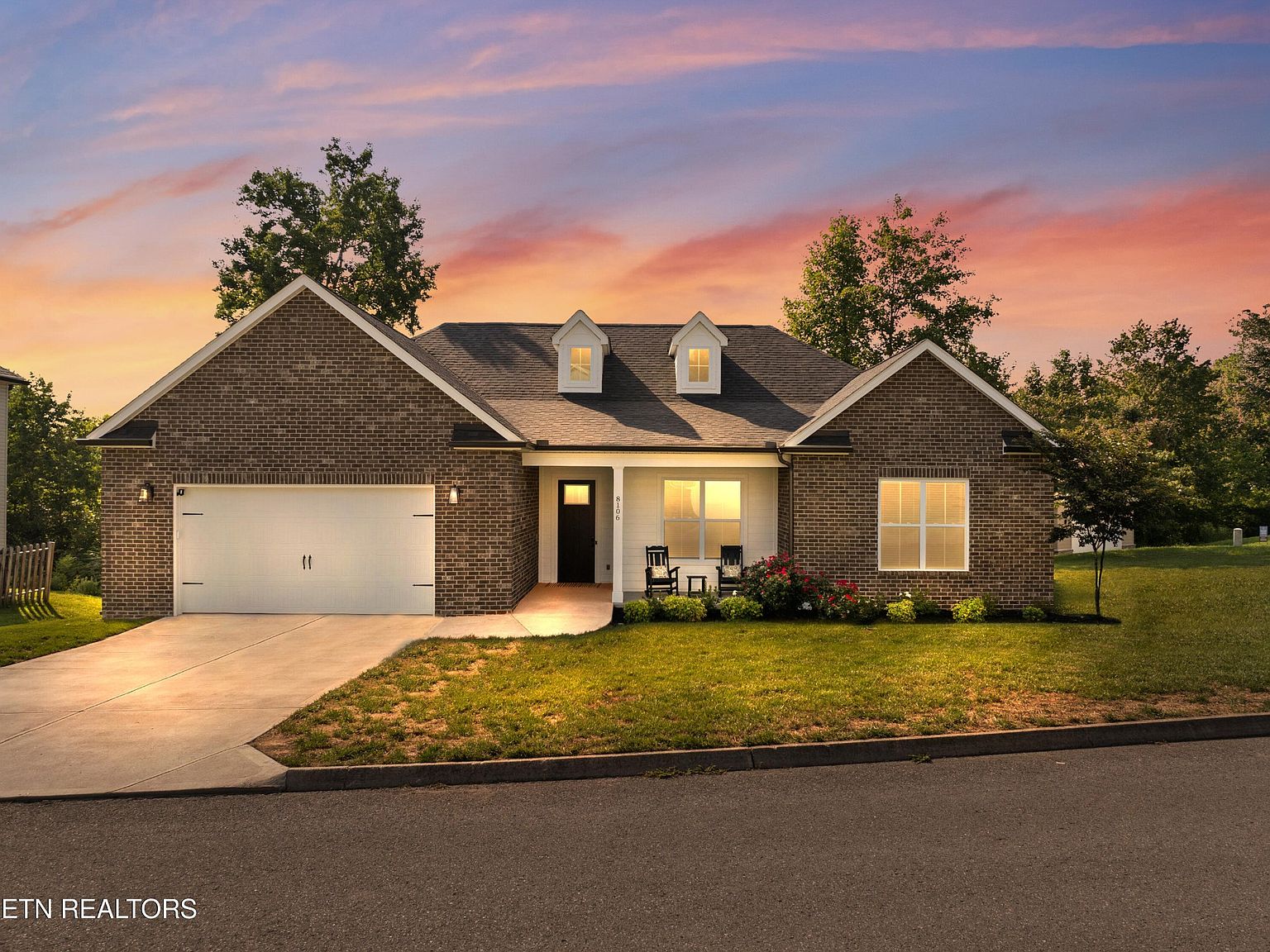 8106 Chapel Hill Ln, Knoxville, TN 37938 | Zillow