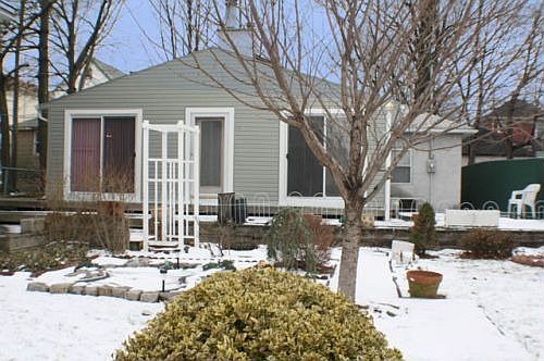 1st image of 52 Grandview Ave