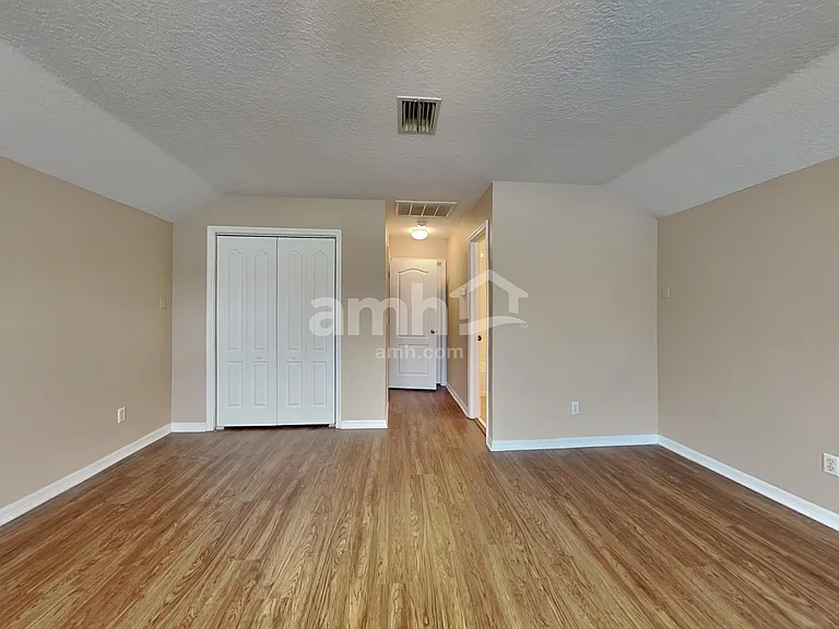 11525 Andy Dr — Photo 15