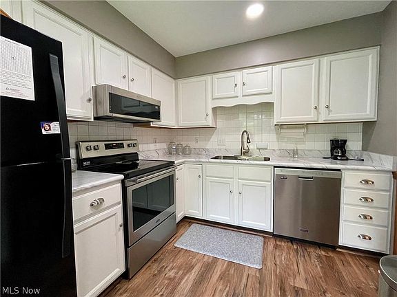 5th image of 8224 Maramont Dr Unit B