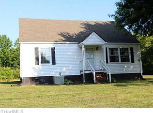 7155 Pine Hall Rd, Walnut Cove, NC 27052