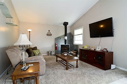 5th image of 309 S Knollwood Dr
