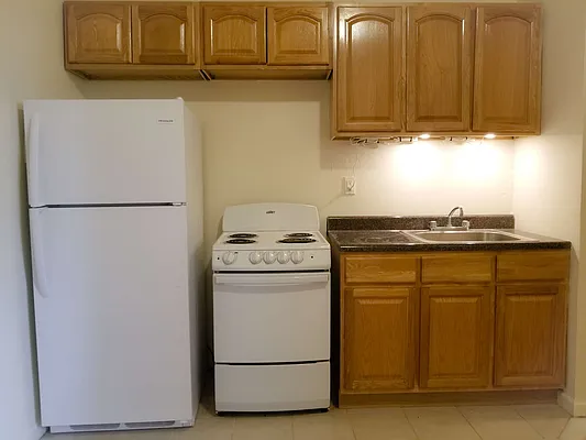 Rented by BRICK & GALO REALTY CORP | media 3