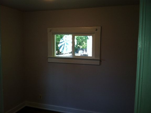 4th image of 1728 McPherson St
