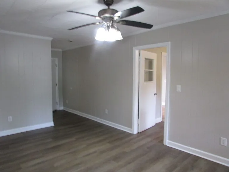 613 S Lafayette Dr — Photo 15