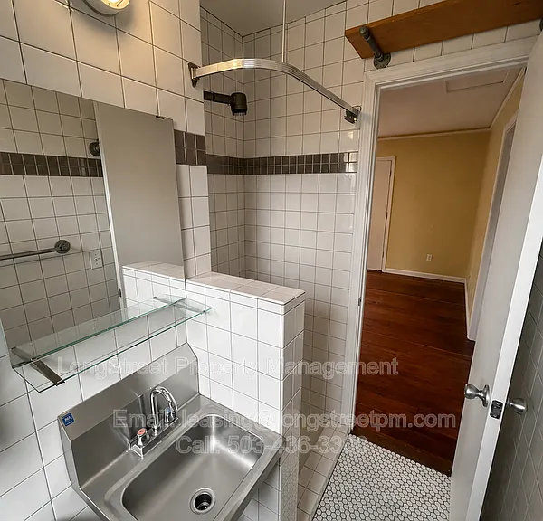 4725 NE 50th Pl — Photo 12
