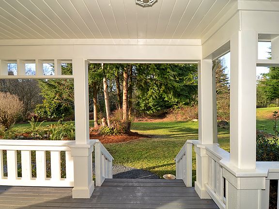 Front Porch from Entry