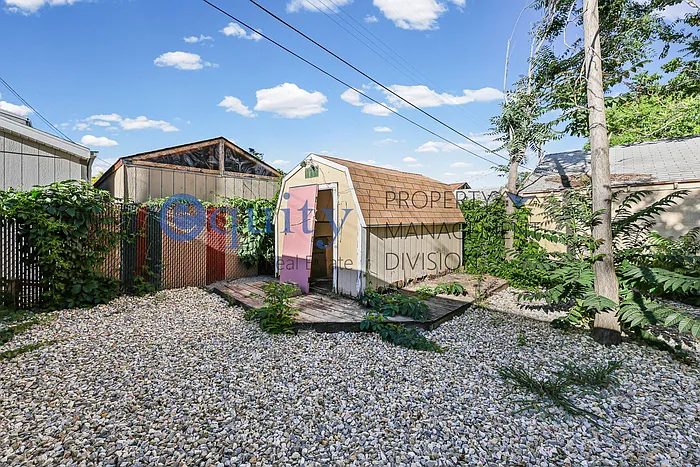 852 E Roosevelt Ave #B — Photo 11