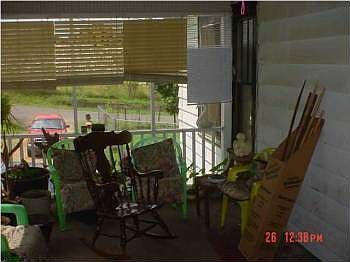 2nd image of 2492 Valley View Dr