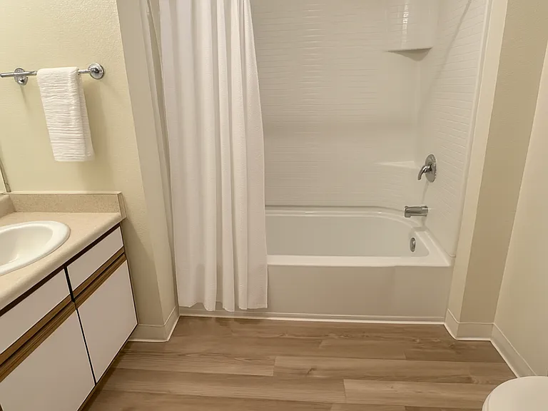 Redwood Landing — Photo 27