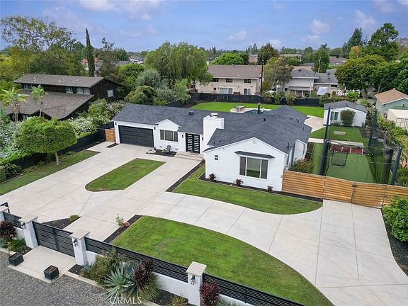 2nd image of 13081 Prospect Ave