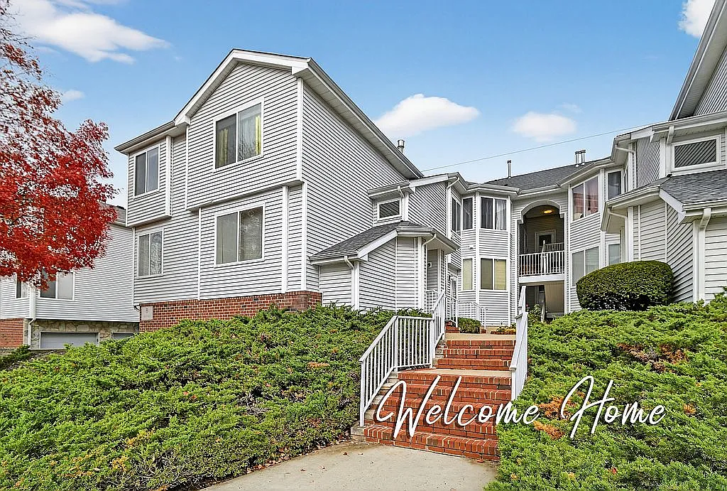 802 Jesse Way photo 1