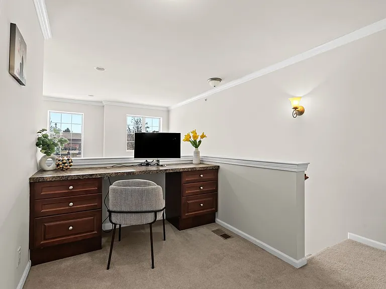 17 N Squirrel Rd — Photo 17