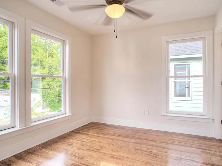 183 Looney Ave — Photo 5