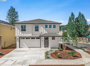 85 NW Mawrcrest Ave, Gresham, OR