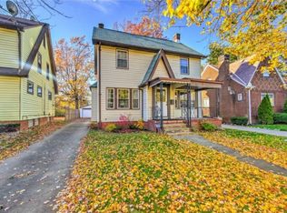 1040 Roanoke Rd, Cleveland Heights, OH 44121
