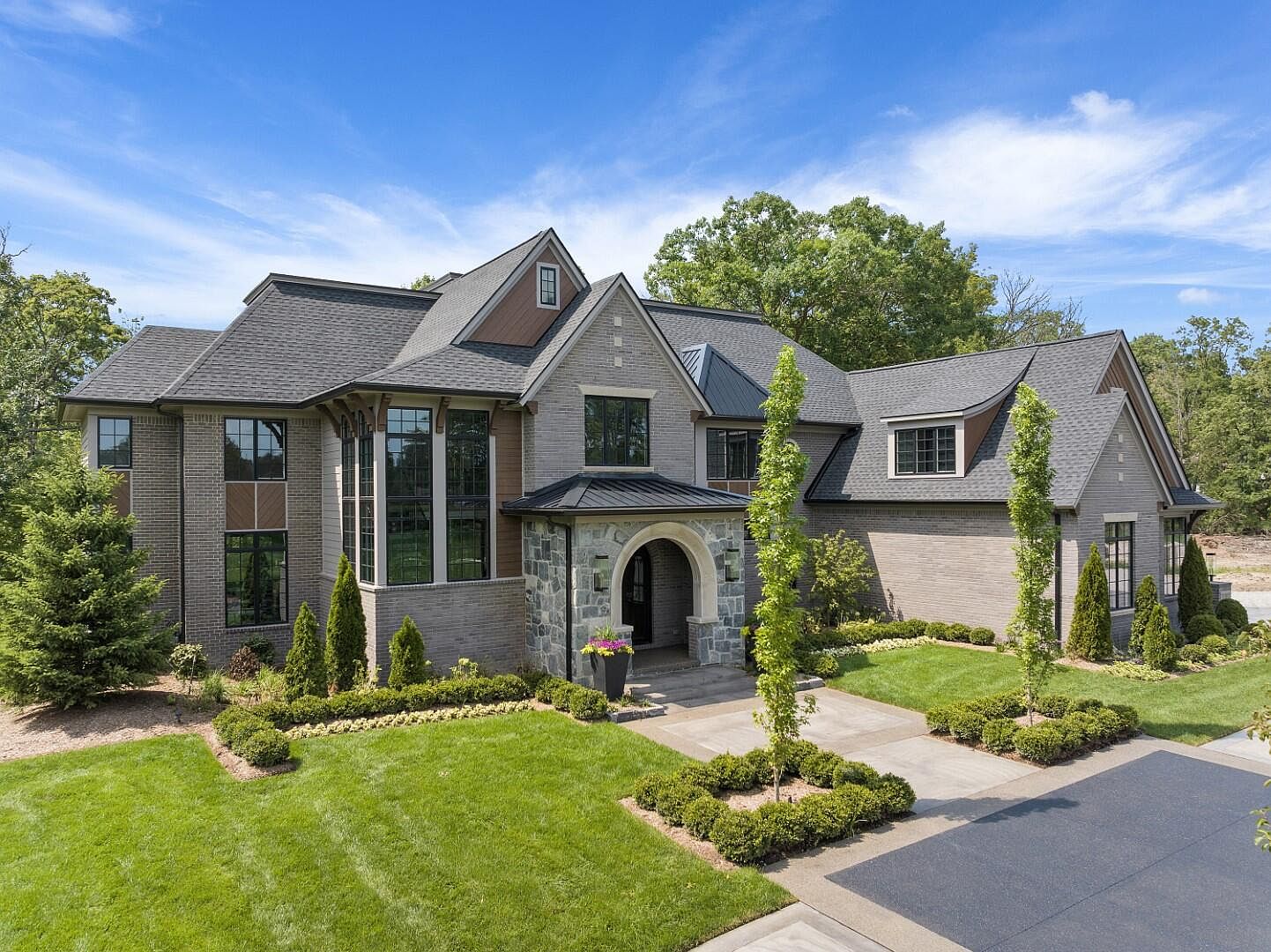 5902 Cherry Hill Rd, Ann Arbor, MI 48105 | MLS #24026360 | Zillow