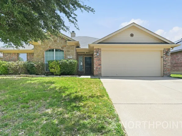 437 Nutmeg Ave, Burleson, TX