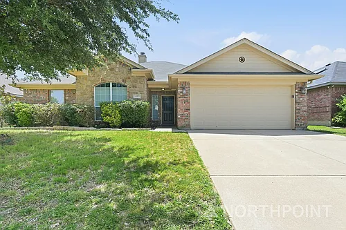 437 Nutmeg Ave Photo 1