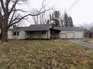 9191 Old State Rd, Chardon, OH 44024