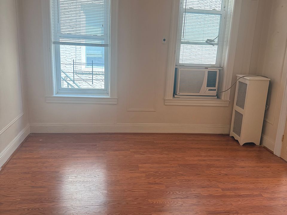 1st image of 24-32 23rd St #1