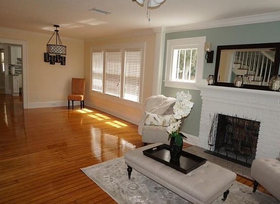 5th image of 1841 Casco St