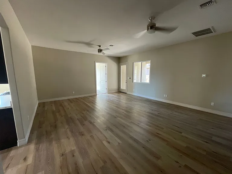 12771 S Karimme Ave — Photo 14