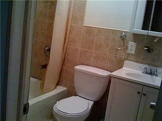 Rented by R New York