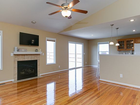 3rd image of 2026 Thompson Dr