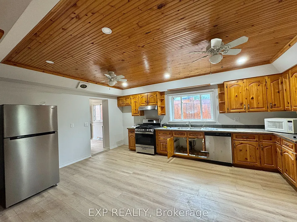 112 Baseline Rd E #A