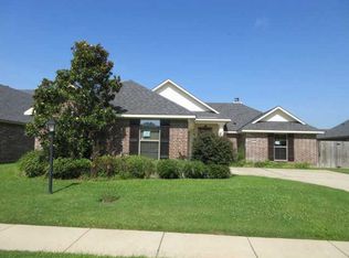 1213 Quincy Dr, Bossier City, LA 71111