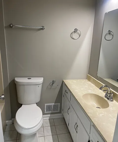 10048 Marion Ave #1 — Photo 6