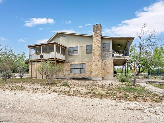 5th image of 106 Herrmann Dr