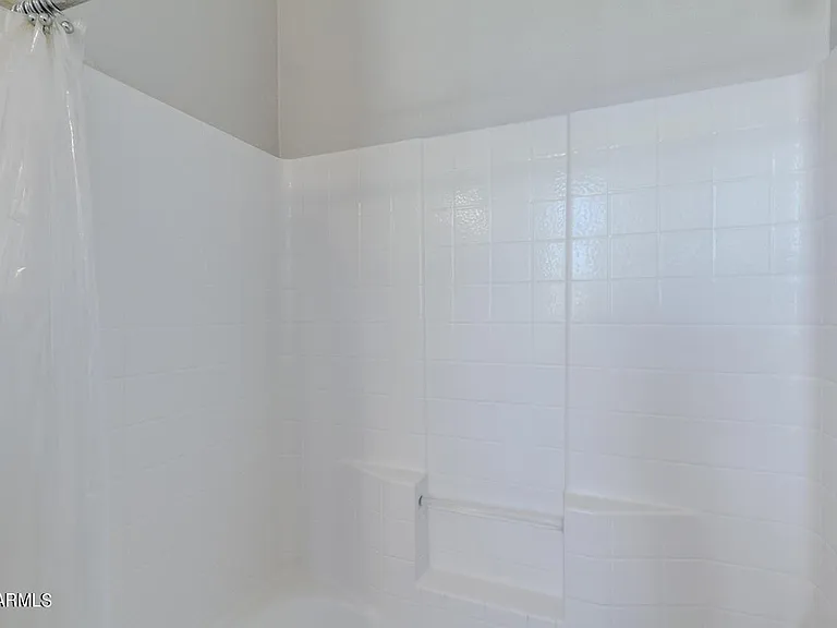 155 E Liberty Ln — Photo 26