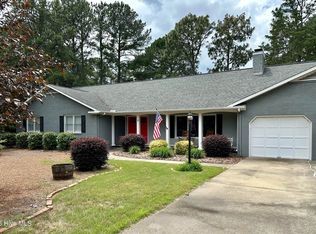 6 Briarwood Pl, Pinehurst, NC 28374