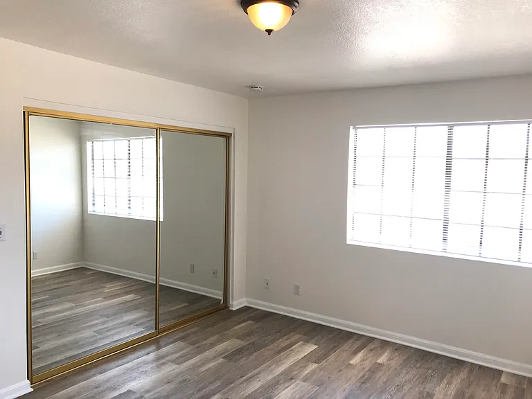4861 W 119th Pl #A — Photo 19