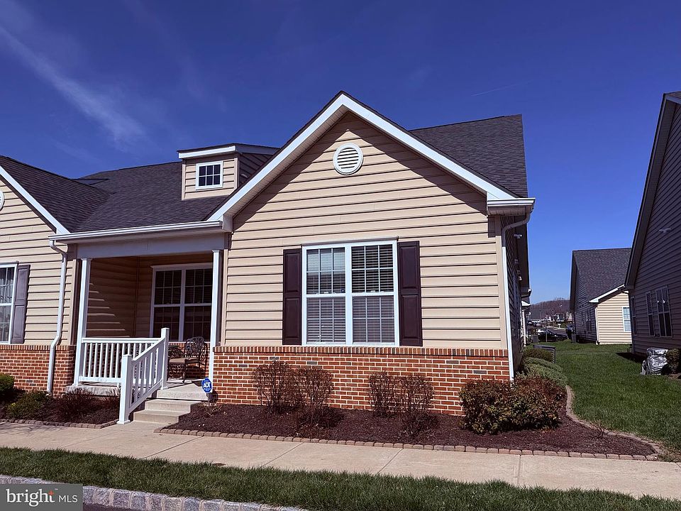 1st image of 15128 Wildflower Way