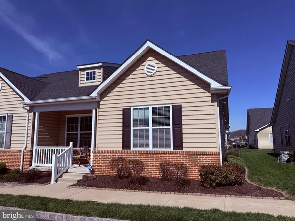 15128 Wildflower Way, Philadelphia, PA 19116