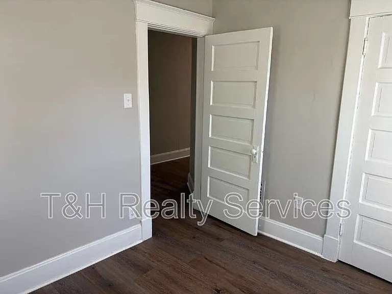 3130 N Park Ave — Photo 19