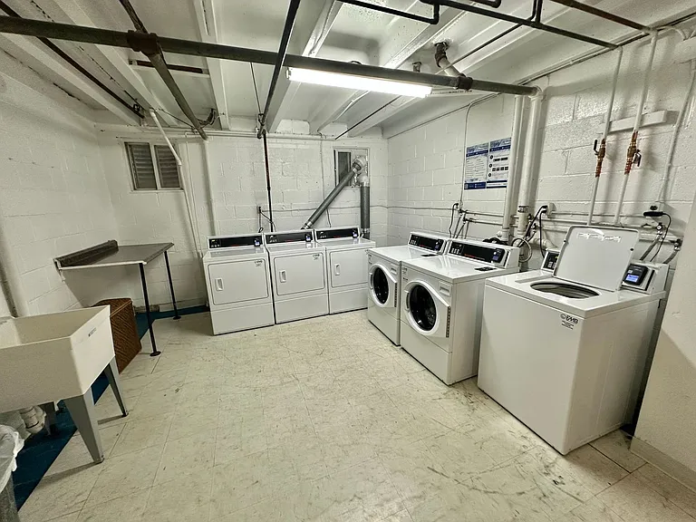 436 N Armistead St #T2 — Photo 21