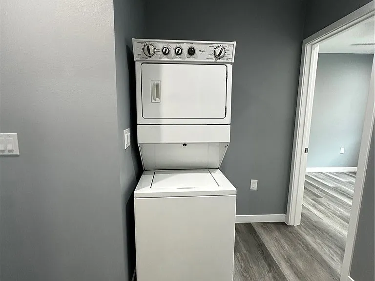 15508 Halcourt Ave — Photo 6