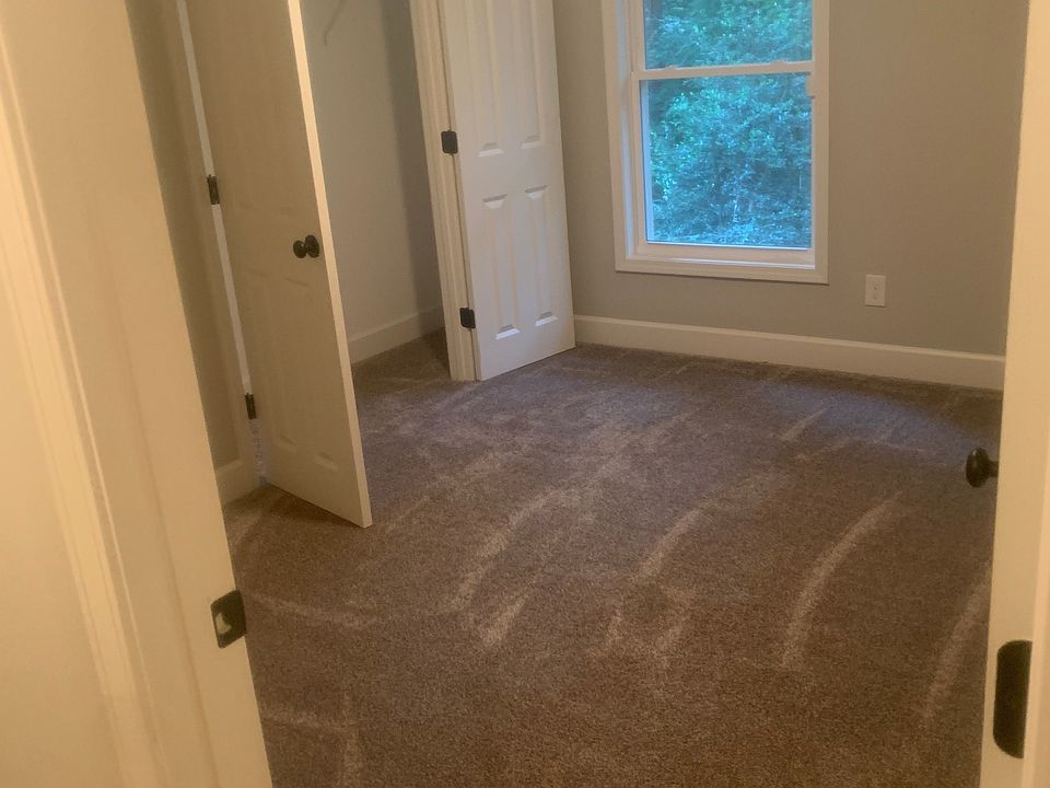 2nd image of 74 Kate Rd