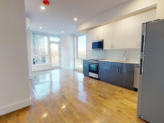 4th image of 138-28 Queens Blvd #6J